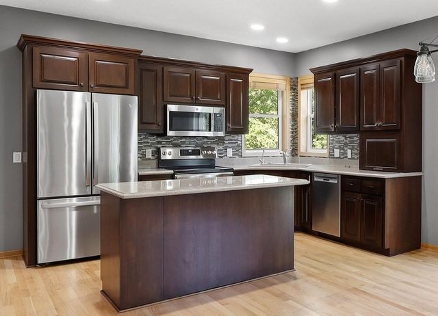 6123 169th Street W, Lakeville, MN 55024