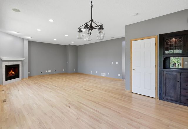 6123 169th Street W, Lakeville, MN 55024