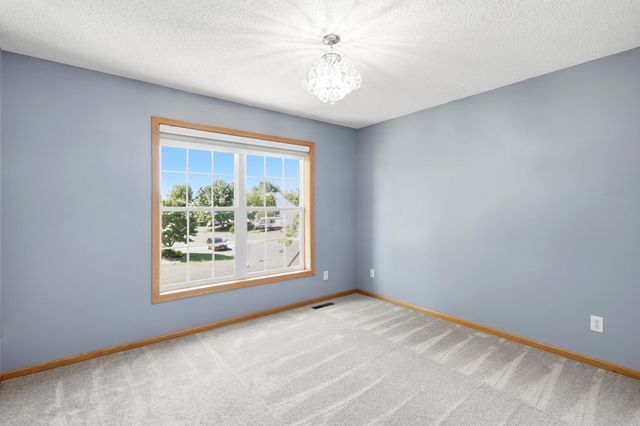 6123 169th Street W, Lakeville, MN 55024