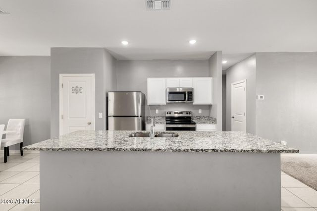 9720 W ODEUM Lane, Tolleson, AZ 85353