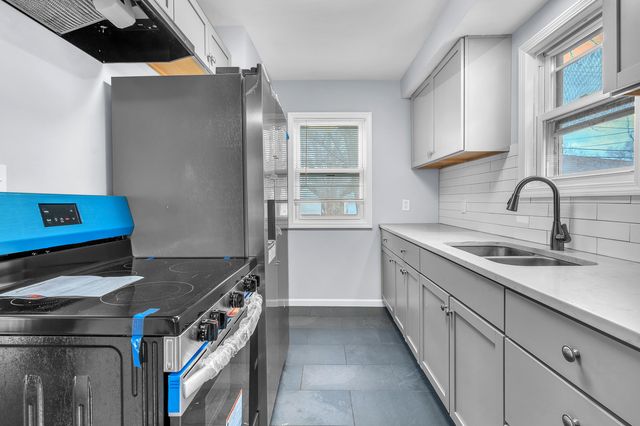 8215 Hohman Avenue, Munster, IN 46321