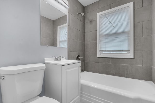 8215 Hohman Avenue, Munster, IN 46321