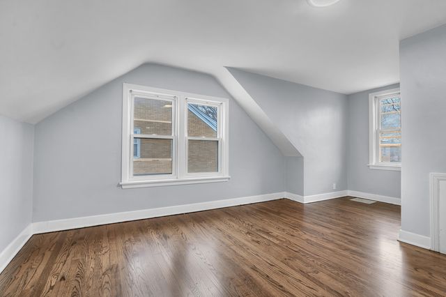 8215 Hohman Avenue, Munster, IN 46321