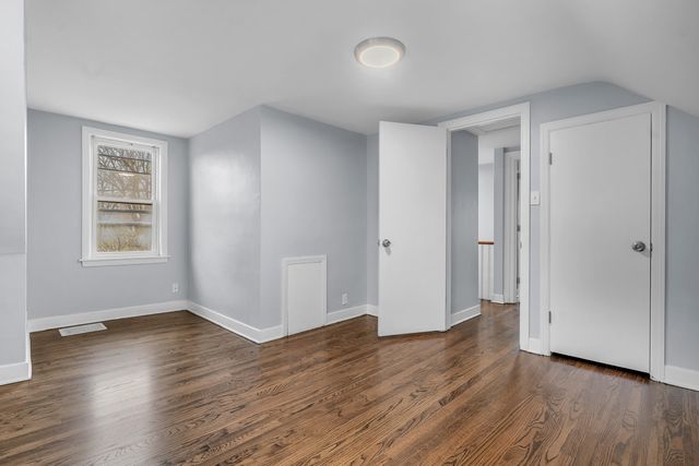 8215 Hohman Avenue, Munster, IN 46321