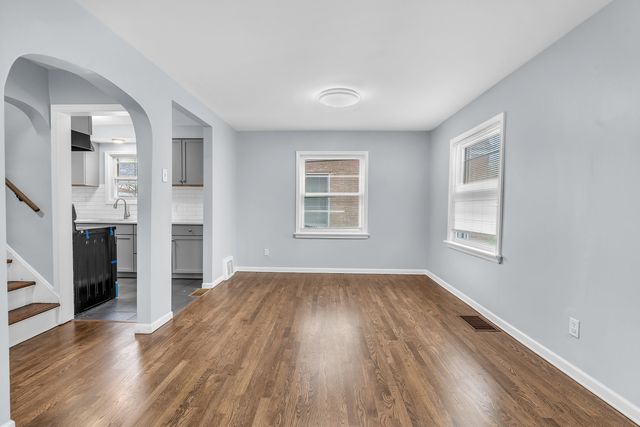 8215 Hohman Avenue, Munster, IN 46321