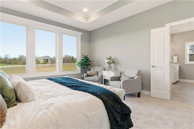 17860 Clearview Drive, Leavenworth, KS 66048