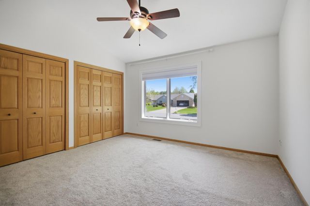 1406 26th Street SW, Austin, MN 55912