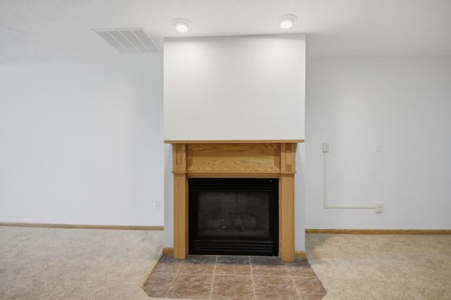 1406 26th Street SW, Austin, MN 55912