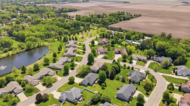 1406 26th Street SW, Austin, MN 55912