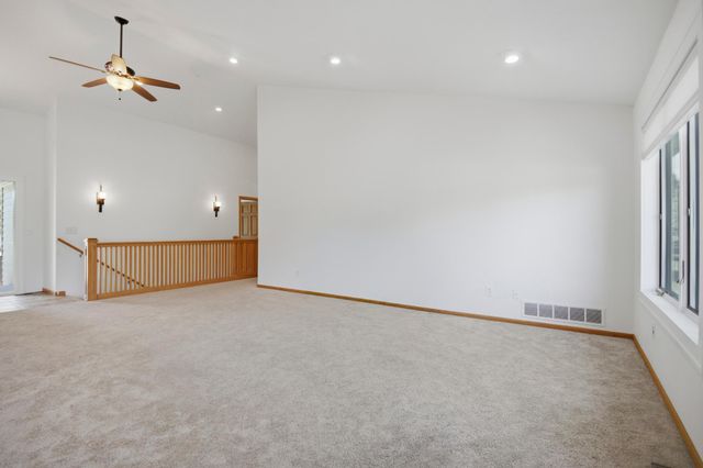 1406 26th Street SW, Austin, MN 55912