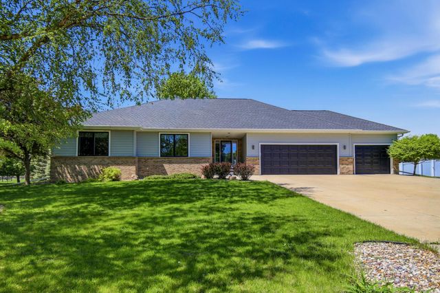 1406 26th Street SW, Austin, MN 55912