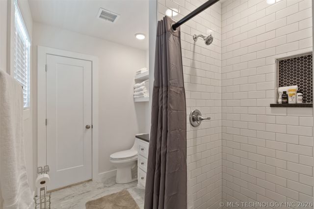 938 S Sandusky Avenue, Tulsa, OK 74112