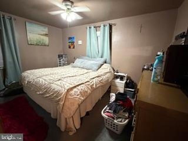 729 WOODTOP RD, Wilmington, DE 19804