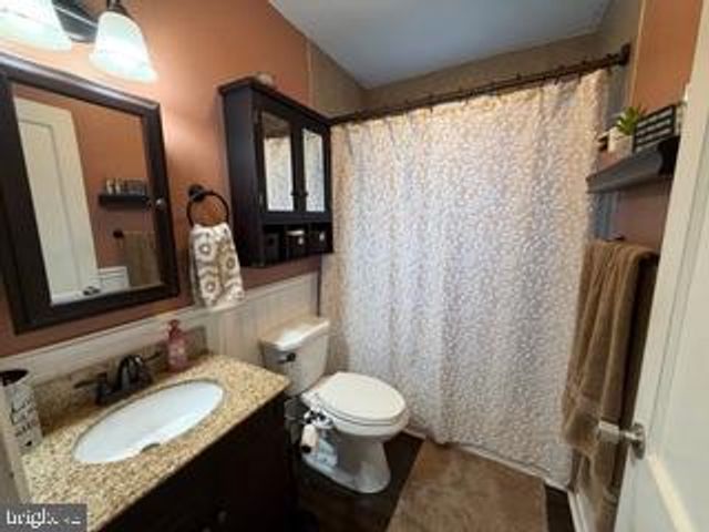 729 WOODTOP RD, Wilmington, DE 19804