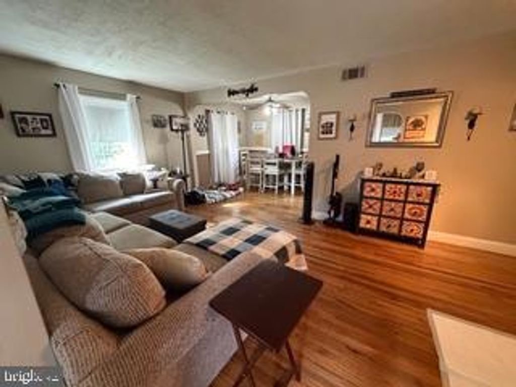 729 WOODTOP RD, Wilmington, DE 19804 — photo 4
