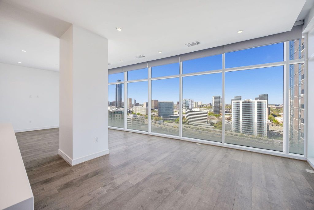 4521 San Felipe Street 1704, Houston, TX 77027