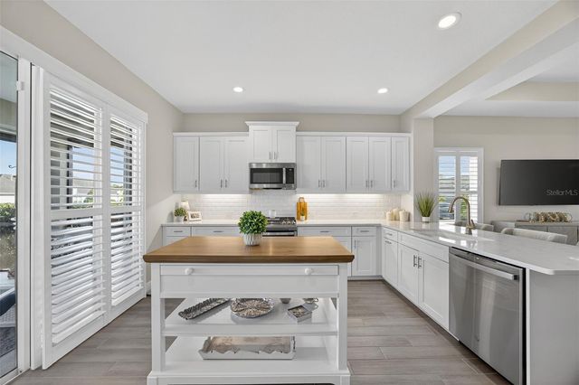 12735 AQUAMARINE AVENUE, Bradenton, FL 34211