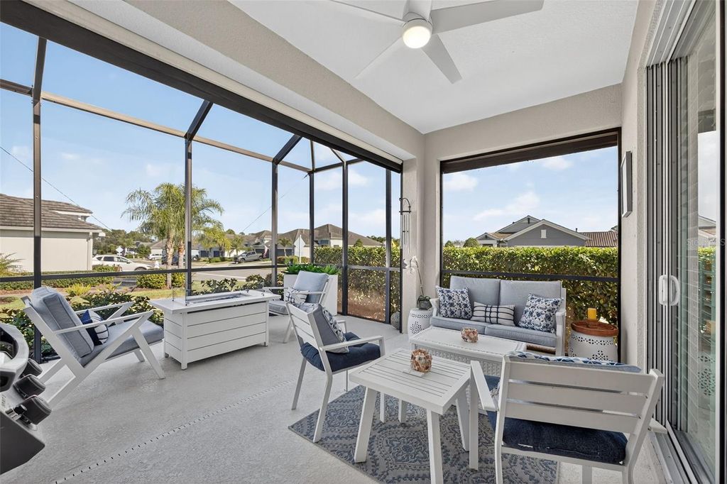 Image 24 of property listing at 12735 AQUAMARINE AVENUE, Bradenton, FL 34211