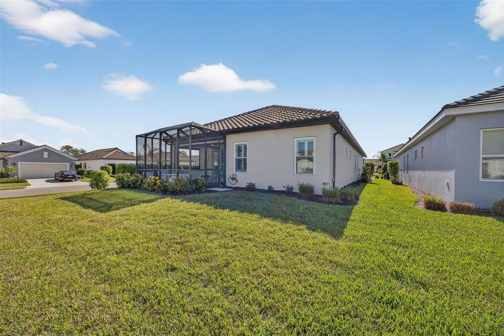 Image 30 of property listing at 12735 AQUAMARINE AVENUE, Bradenton, FL 34211