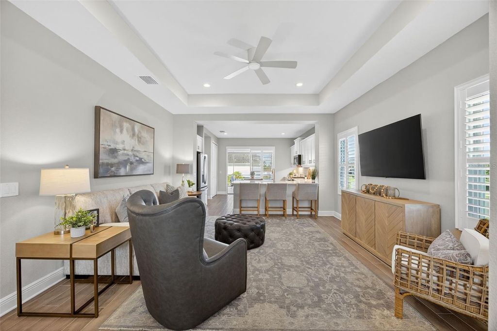 Image 4 of property listing at 12735 AQUAMARINE AVENUE, Bradenton, FL 34211