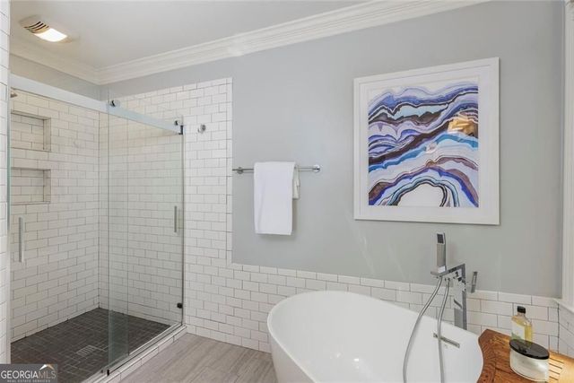 450 Greenlaurel Drive NE, Sandy Springs, GA 30342