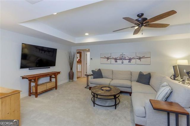 450 Greenlaurel Drive NE, Sandy Springs, GA 30342