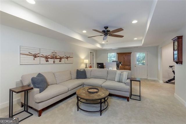 450 Greenlaurel Drive NE, Sandy Springs, GA 30342