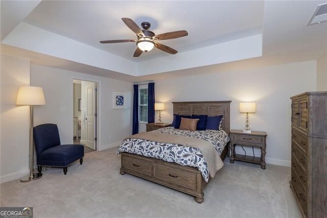 450 Greenlaurel Drive NE, Sandy Springs, GA 30342