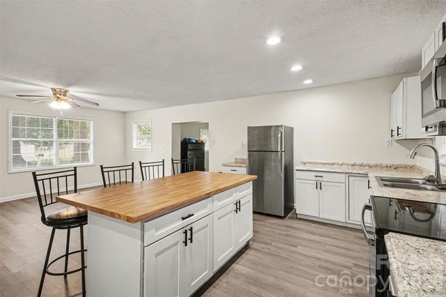 151 Central Avenue, Norwood, NC 28128