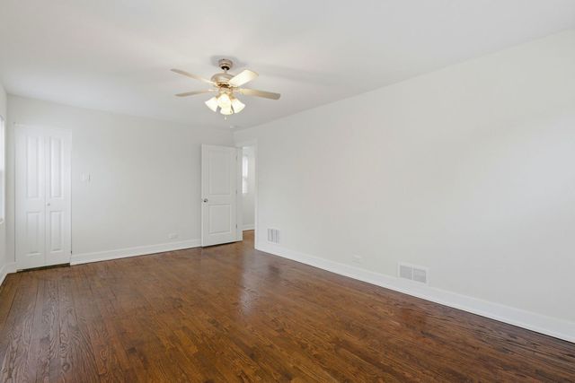 10111 S Eberhart Avenue, Chicago, IL 60628