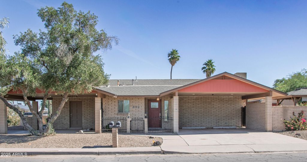 840 N PUEBLO Drive, Casa Grande, AZ 85122