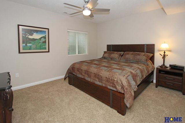 6528 Lone Tree Drive, Lincoln, NE 68512