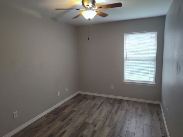 121 Rudder Road, Gun Barrel City, TX 75156