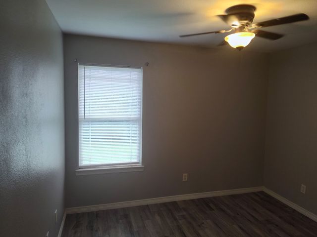 121 Rudder Road, Gun Barrel City, TX 75156