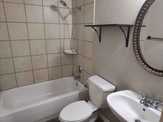 121 Rudder Road, Gun Barrel City, TX 75156