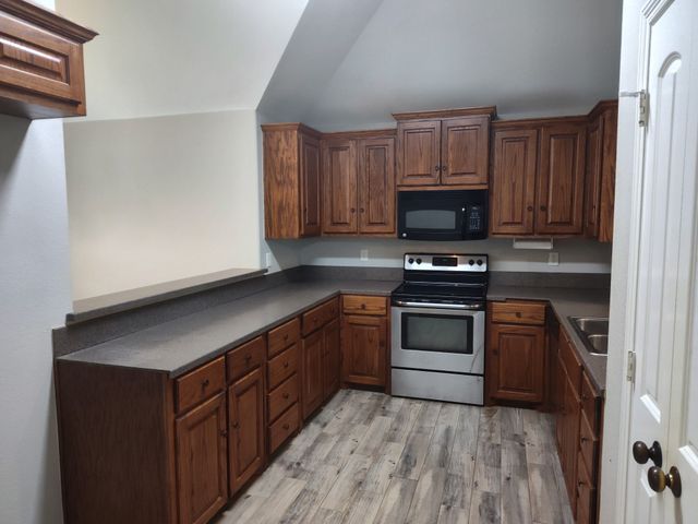 121 Rudder Road, Gun Barrel City, TX 75156