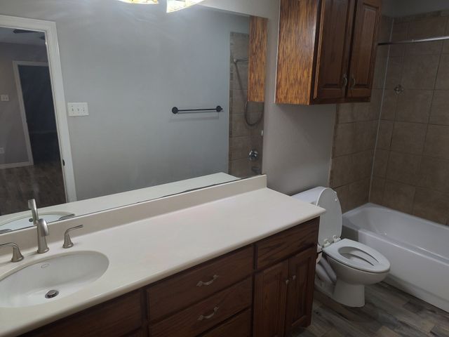121 Rudder Road, Gun Barrel City, TX 75156