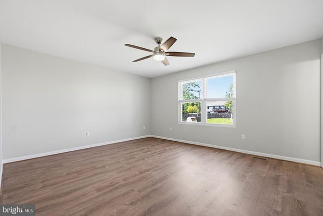 6660 HUNTER RD, Elkridge, MD 21075