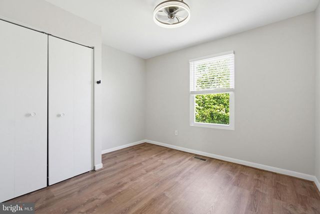 6660 HUNTER RD, Elkridge, MD 21075