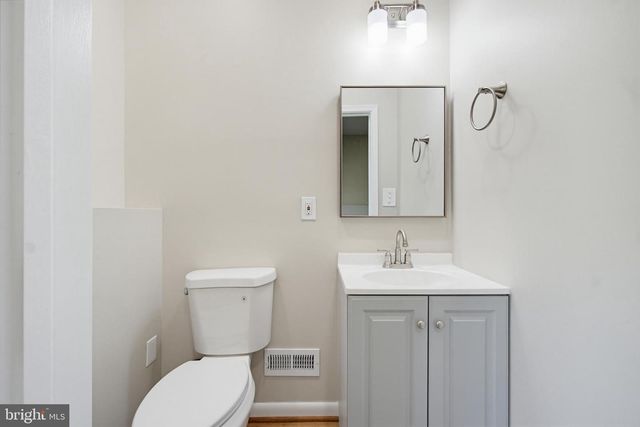 6660 HUNTER RD, Elkridge, MD 21075
