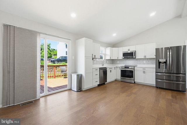 6660 HUNTER RD, Elkridge, MD 21075