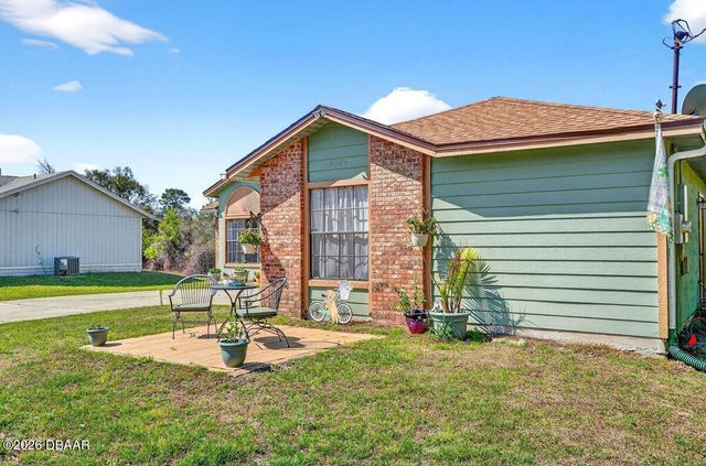 3044 Yorkshire Drive, Deltona, FL 32738