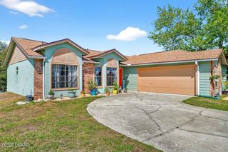 3044 Yorkshire Drive, Deltona, FL 32738