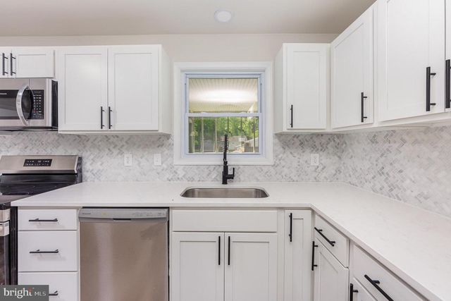 2502 EDGEWOOD DRIVE, Ruther Glen, VA 22546