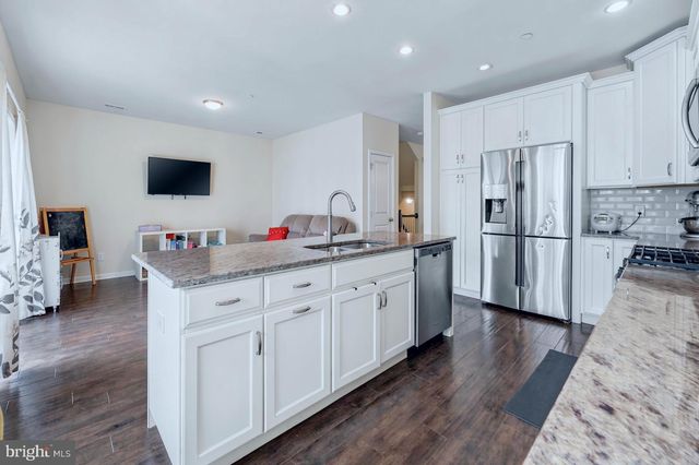 103B JAY ALY, Media, PA 19063