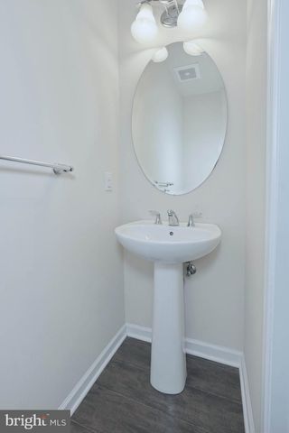 103B JAY ALY, Media, PA 19063