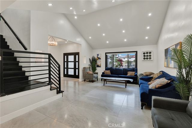 17928 Toiyabe, Fountain Valley, CA 92708