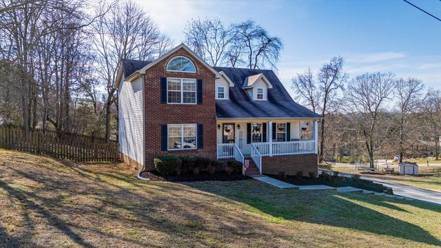 7010 Barleyfield Drive, Harrison, TN 37341