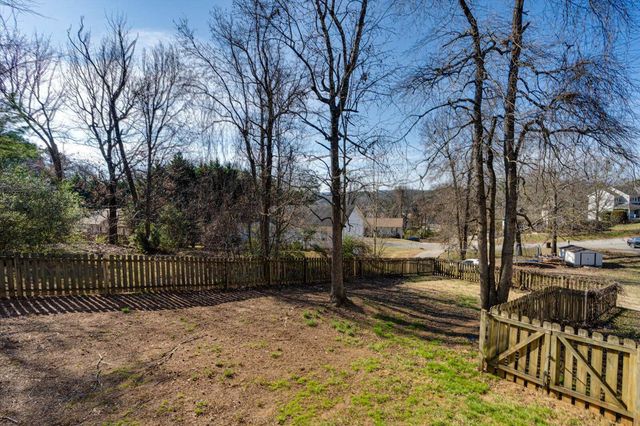 7010 Barleyfield Drive, Harrison, TN 37341