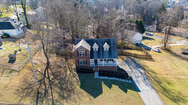 7010 Barleyfield Drive, Harrison, TN 37341